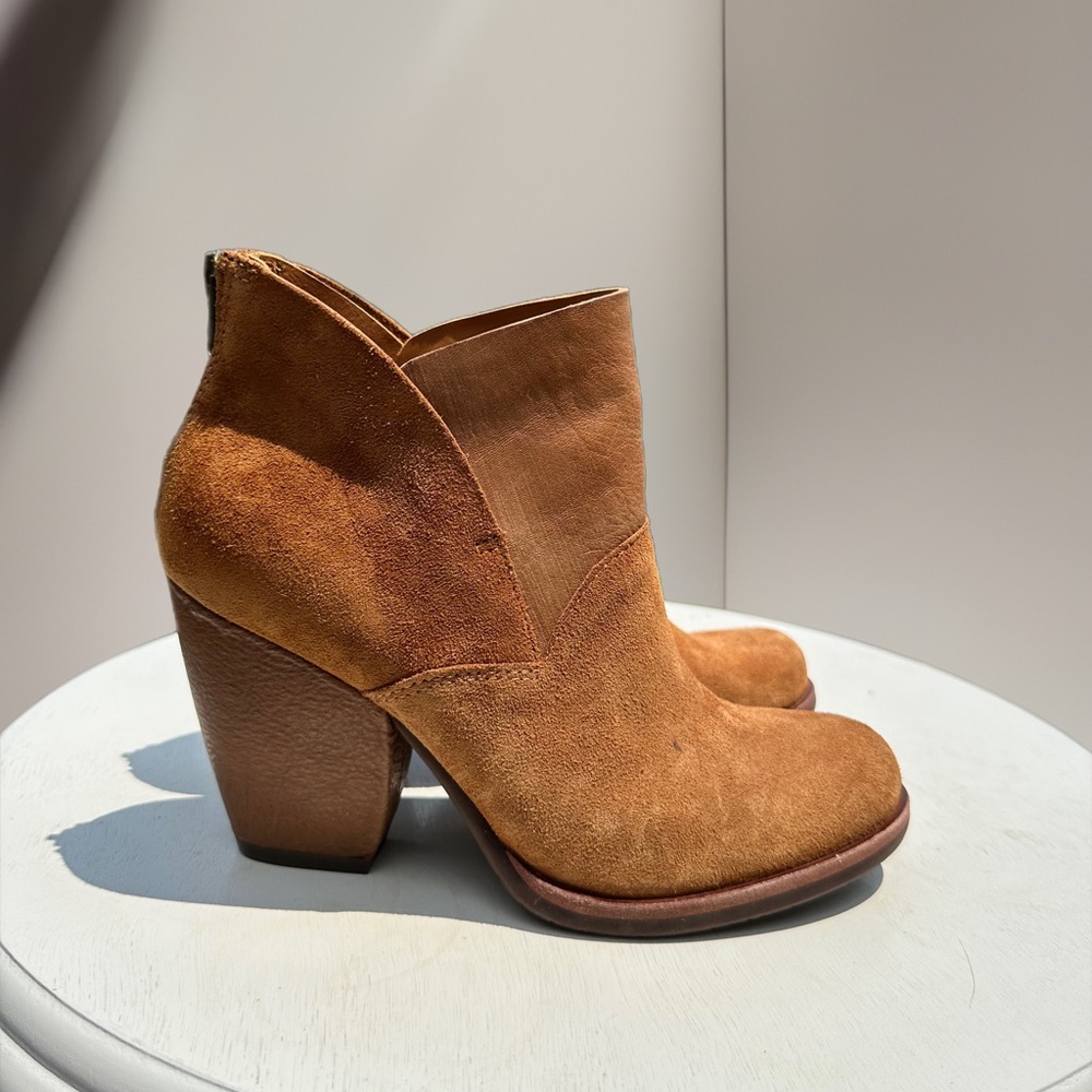 Kork-Ease Castaneda suede and leather combination zipper back ankle boots - Picture 2 of 10